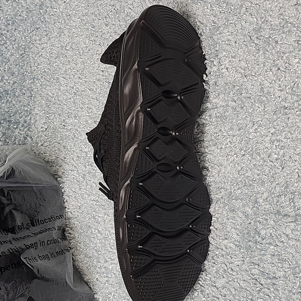 Light weight sneakers - Picture 4 of 4